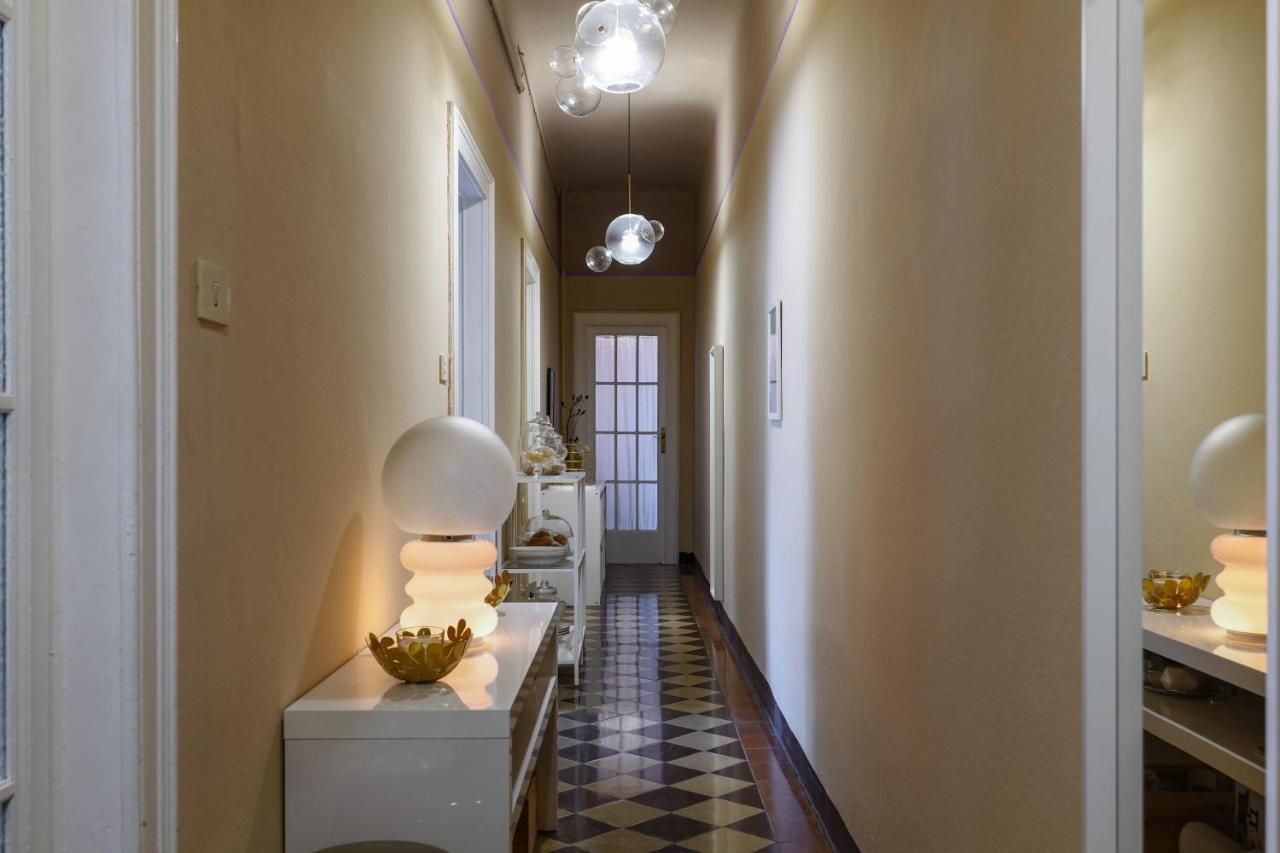 House Of Frames Bed & Breakfast Милано Екстериор снимка