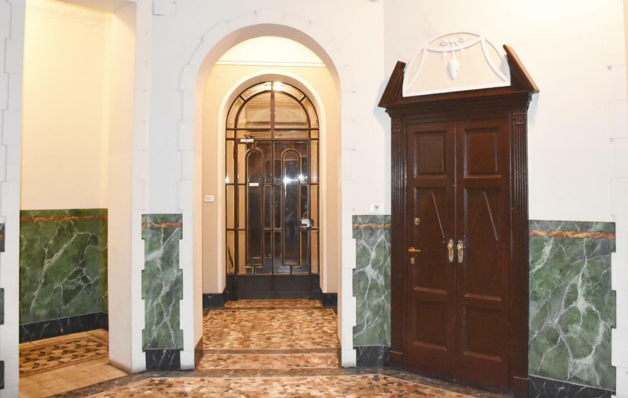 House Of Frames Bed & Breakfast Милано Екстериор снимка