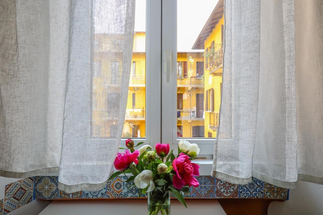 House Of Frames Bed & Breakfast Милано Екстериор снимка